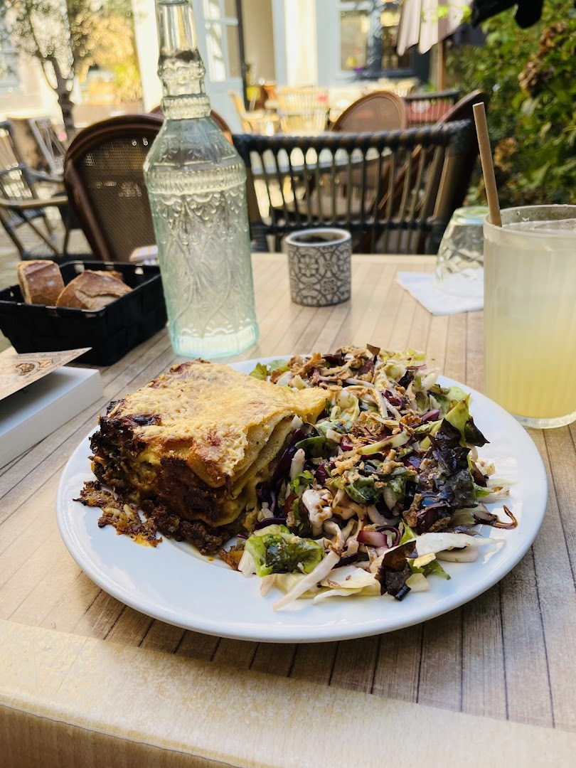 SISTER Café · Photos 3